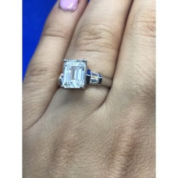 925 Sterling Silver CZ Ring Size 6.5