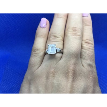 925 Sterling Silver CZ Ring Size 6.5