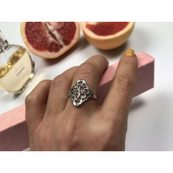 925 Sterling Silver Openwork Ring Size 8