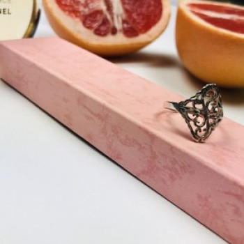 925 Sterling Silver Openwork Ring Size 8