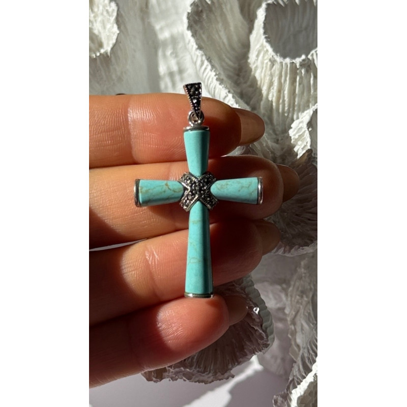 925 Sterling Silver Turquoise & Marcasite Pendant Cross