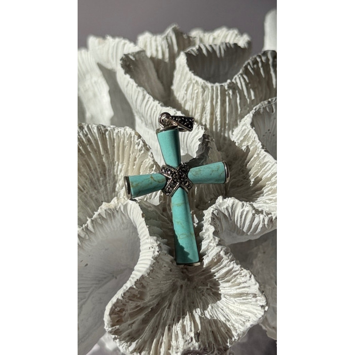 925 Sterling Silver Turquoise & Marcasite Pendant Cross