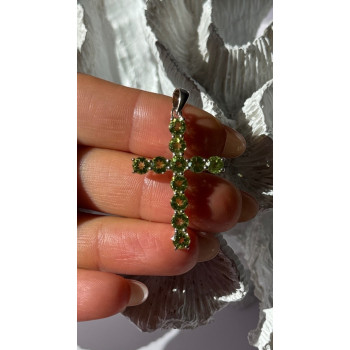 925 Sterling Silver Peridot Cross Pendant