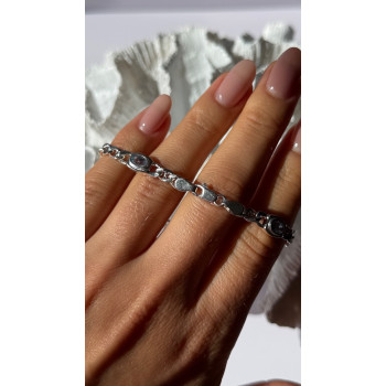 Beautiful 925 Sterling Silver Blue Topaz Bracelet Length 7.5