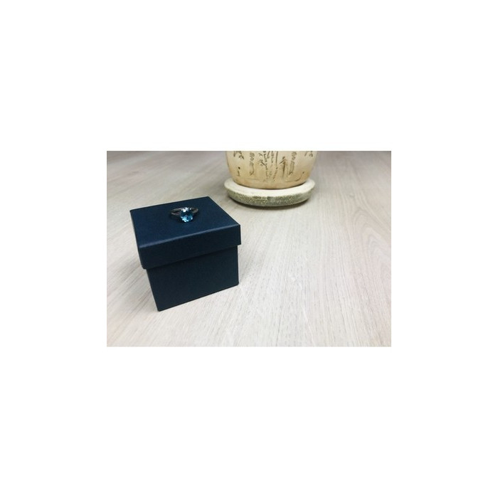 925 Sterling Silver Sky Blue Topaz Ring Size 5.5