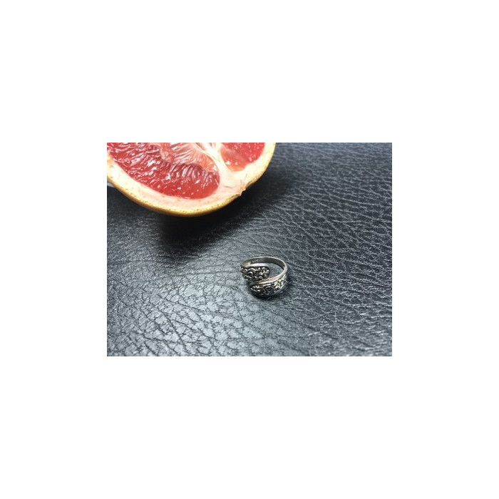 925 Sterling Silver Ring 6.5 (Adjustable)