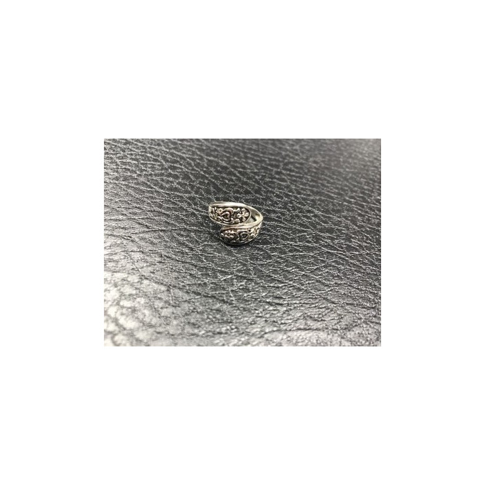 925 Sterling Silver Ring 6.5 (Adjustable)