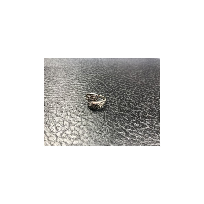 925 Sterling Silver Ring 6.5 (Adjustable)