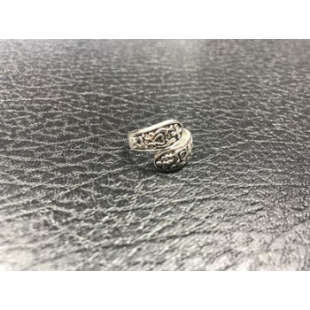 925 Sterling Silver Ring 6.5 (Adjustable)