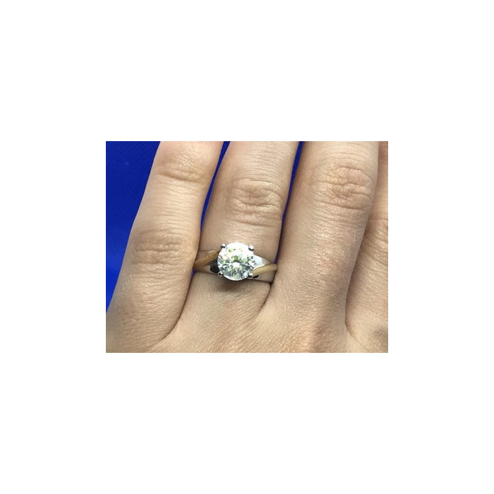 925 Sterling Silver CZ Ring Size 6.5
