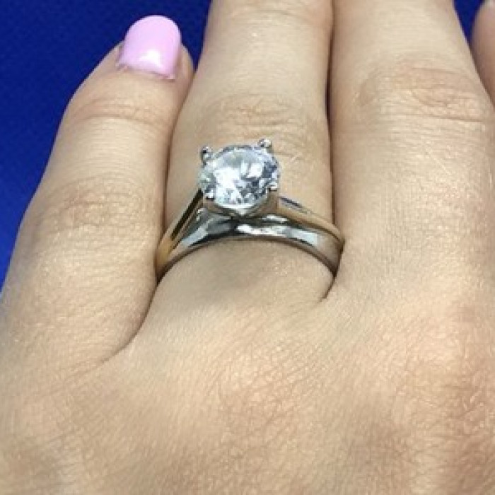 925 Sterling Silver CZ Ring Size 6.5