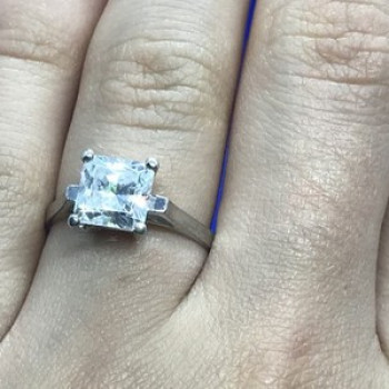 925 Sterling Silver CZ Ring Size 7