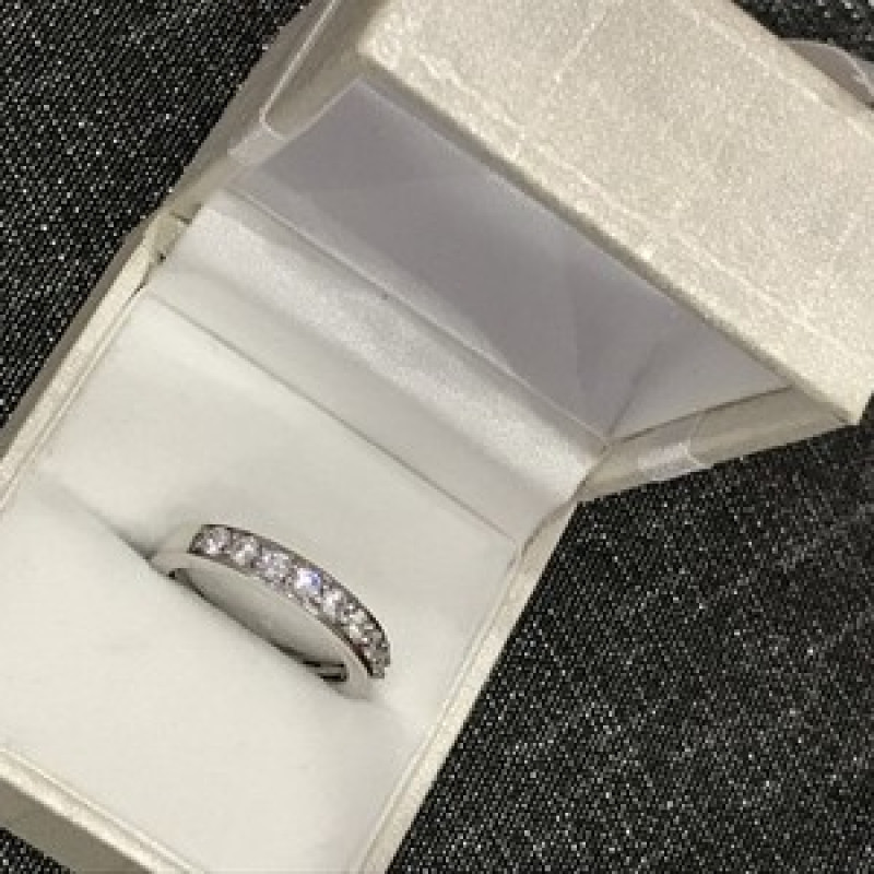 925 Sterling Silver CZ Ring Size 6.5