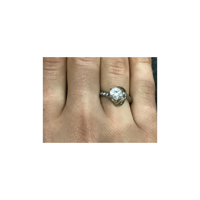 925 Sterling Silver CZ Ring Size 6.5