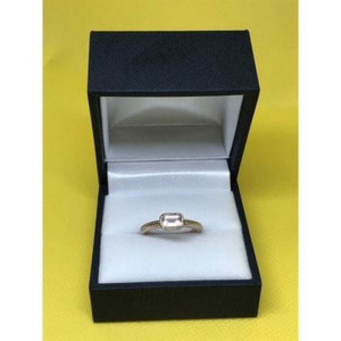 925 Sterling Silver Rose Gold Plated CZ Ring Size 6.5