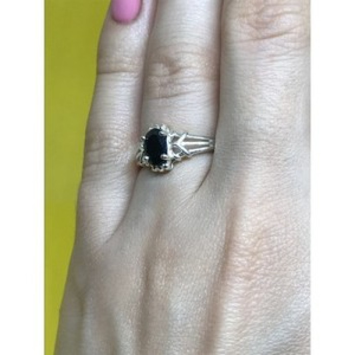925 Sterling Silver Black Spinel Ring Size 6