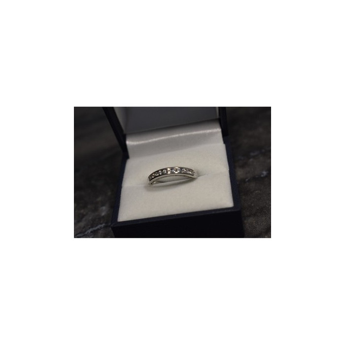 925 Sterling Silver CZ Band Ring Size 8
