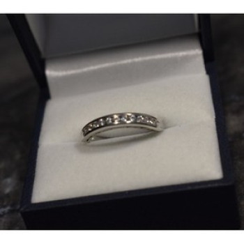 925 Sterling Silver CZ Band Ring Size 8