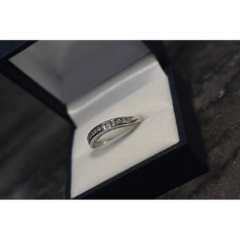 925 Sterling Silver CZ Band Ring Size 8