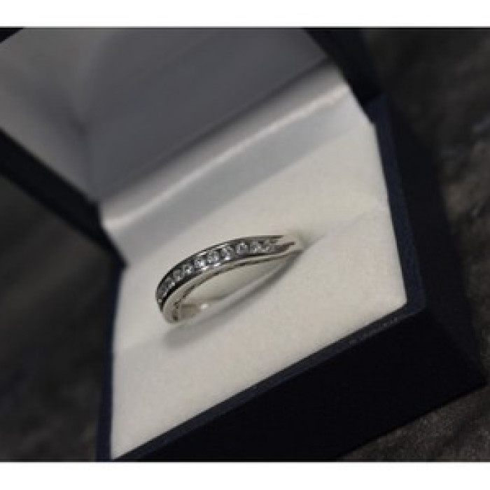 925 Sterling Silver CZ Band Ring Size 8
