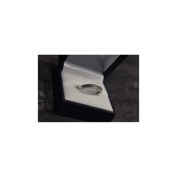 925 Sterling Silver CZ Band Ring Size 8