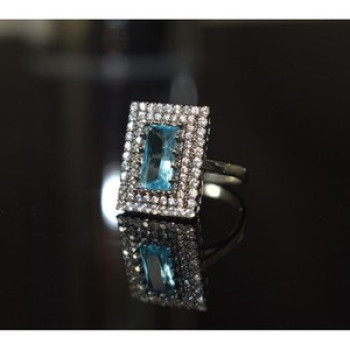 925 Sterling Silver Blue Alpanite & CZ Ring Size 8.5