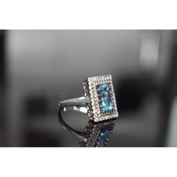 925 Sterling Silver Blue Alpanite & CZ Ring Size 8.5