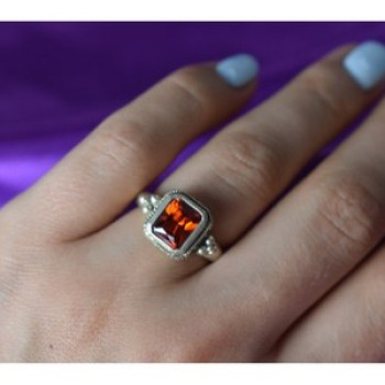 925 Sterling Silver Orange CZ Ring Size 6.5