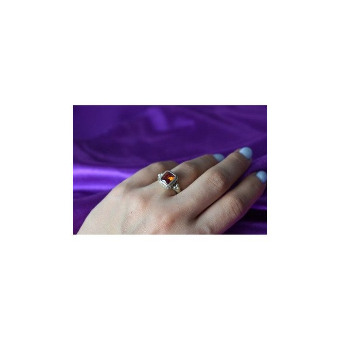 925 Sterling Silver Orange CZ Ring Size 6.5