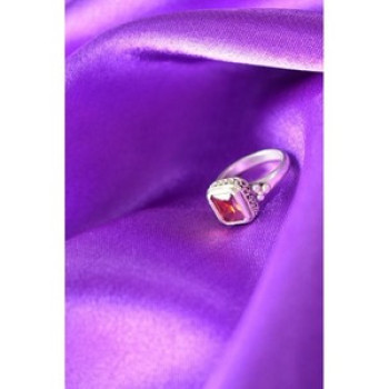 925 Sterling Silver Orange CZ Ring Size 6.5