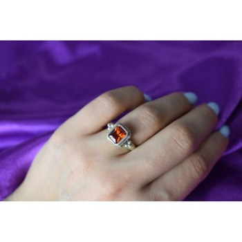 925 Sterling Silver Orange CZ Ring Size 6.5
