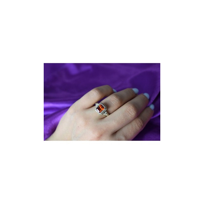 925 Sterling Silver Orange CZ Ring Size 6.5