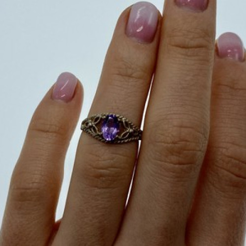 925 Sterling Silver Amethyst Openwork Ring Size 5.5