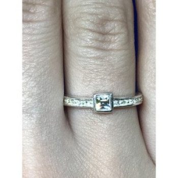 925 Sterling Silver CZ Ring Size 7