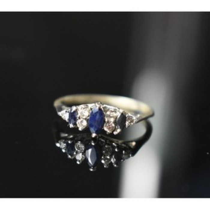 925 Sterling Silver Sapphire & CZ Ring Size 7