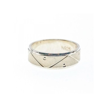 925 Sterling Silver Band Ring Size 7.5 Italy