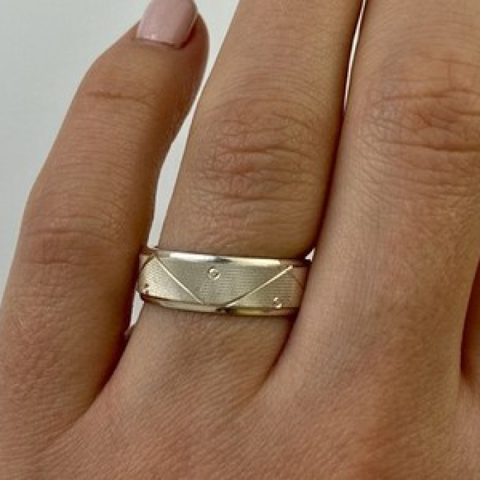 925 Sterling Silver Band Ring Size 7.5 Italy