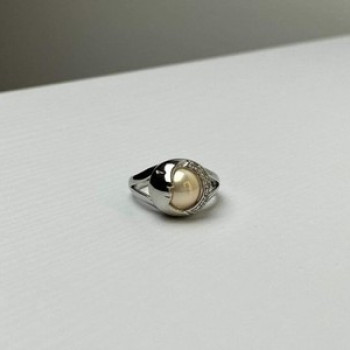 Ring With Pearl and CZ 