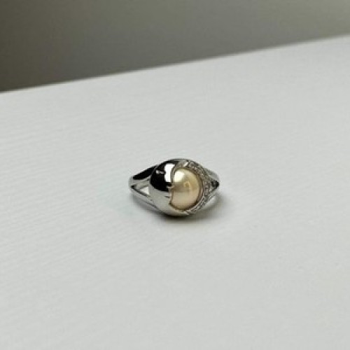 Ring With Pearl and CZ 