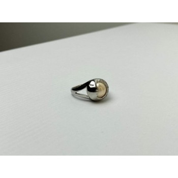 Ring with Pearl and CZ 