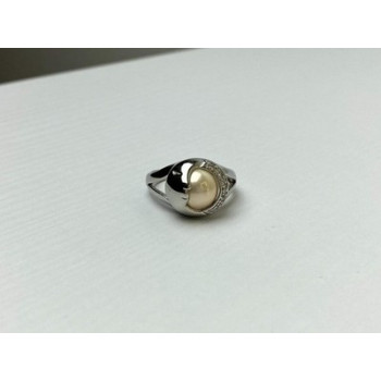 Ring with Pearl and CZ 