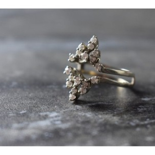 Designer's Ring with CZ Size 7.5