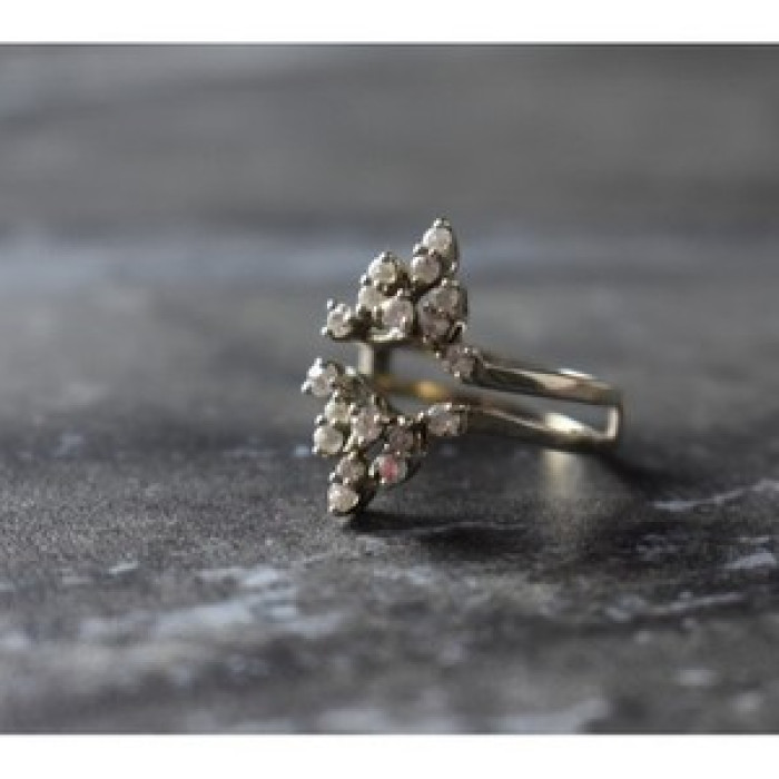 Designer's Ring with CZ Size 7.5