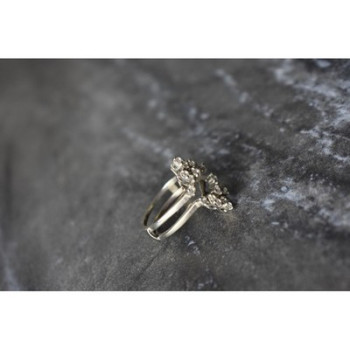 Designer's Ring with CZ Size 7.5