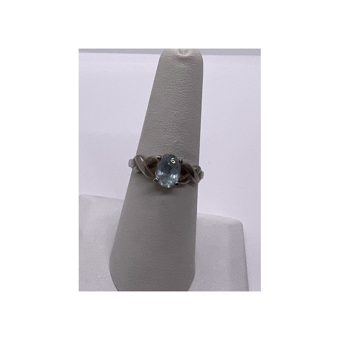 925 Sterling Silver Topaz Ring Size 6.5