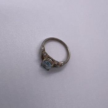 925 Sterling Silver Topaz Ring Size 6.5