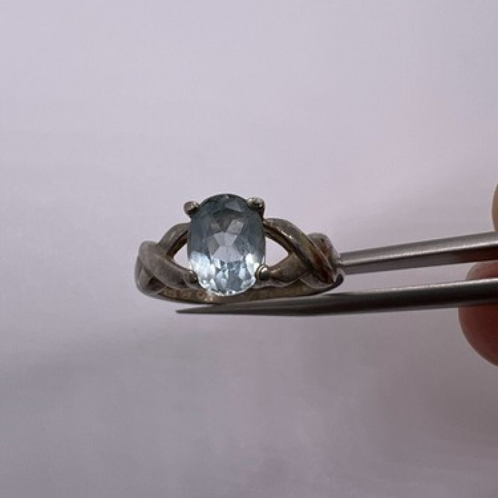 925 Sterling Silver Topaz Ring Size 6.5