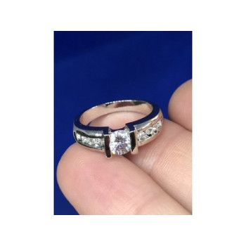 Classic Ring with CZ Size 5.5