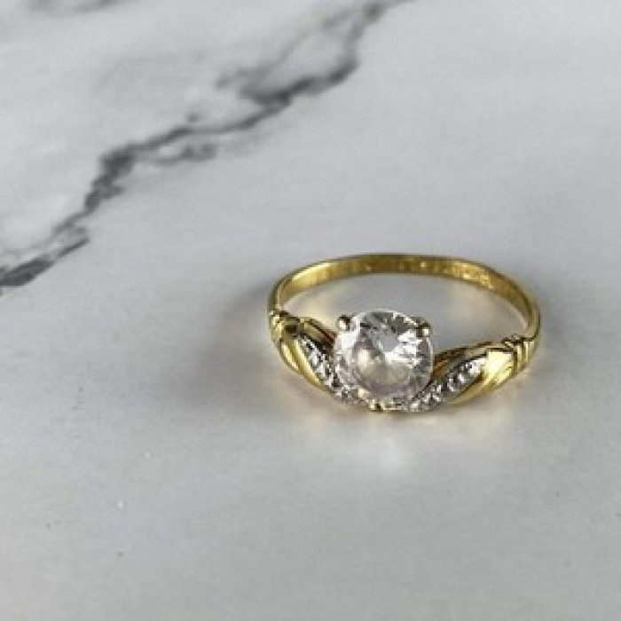 Classic Ring in Gilding (14K ) With CZ Size 7