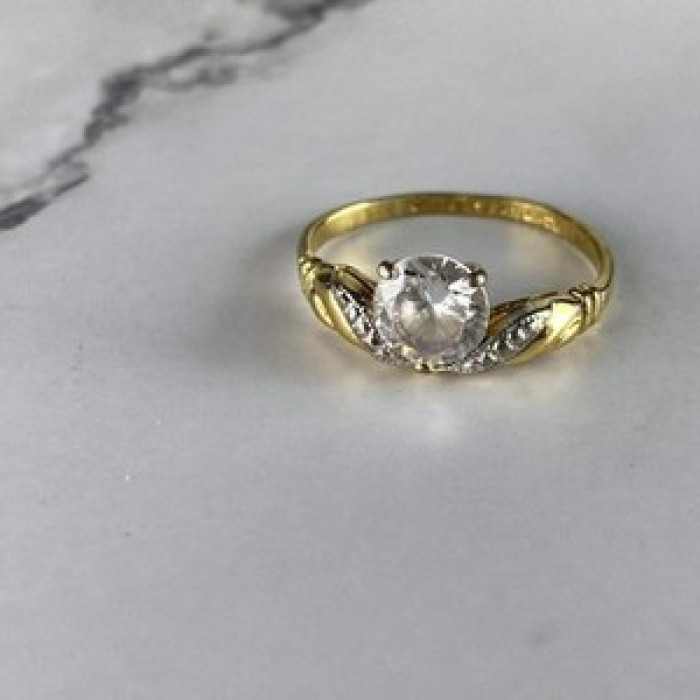 Classic Ring in Gilding (14K ) With CZ Size 7